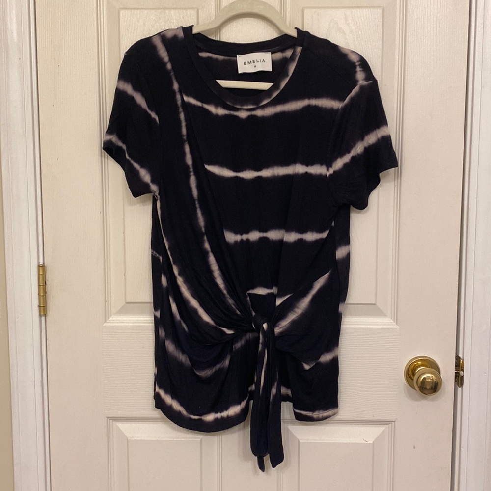 Emelia Black and White Top